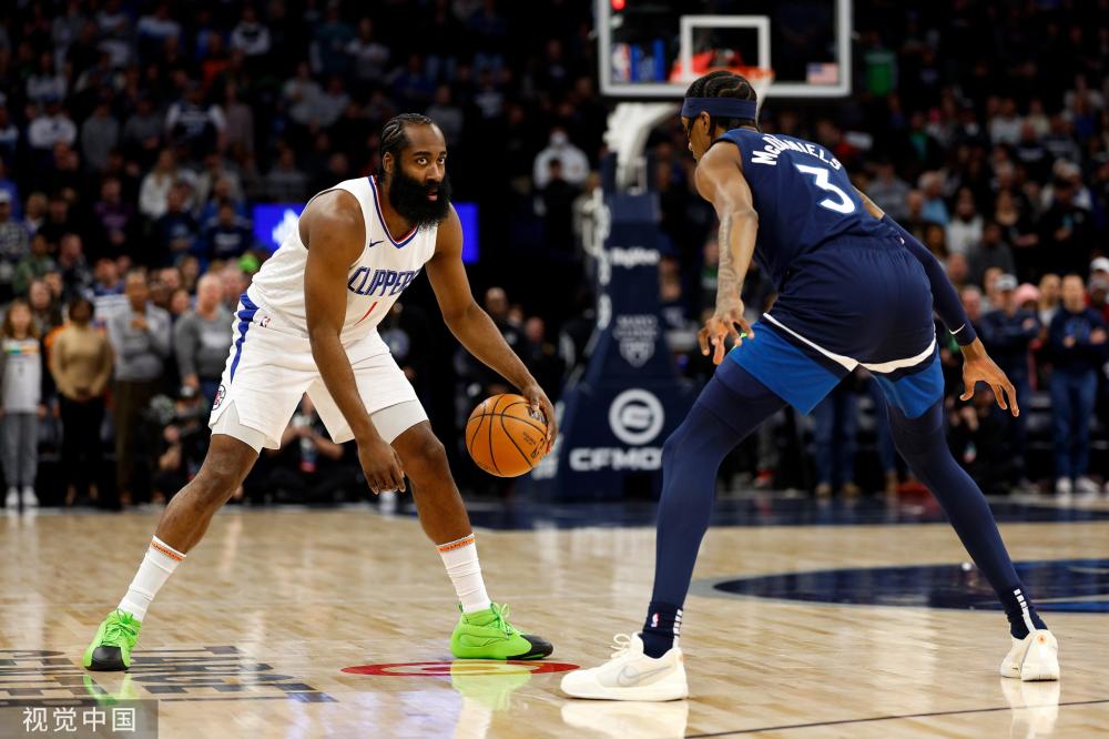 仅是两队首 仅是两队首