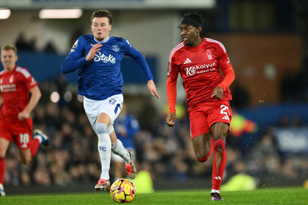 地击败对手 地击败对手